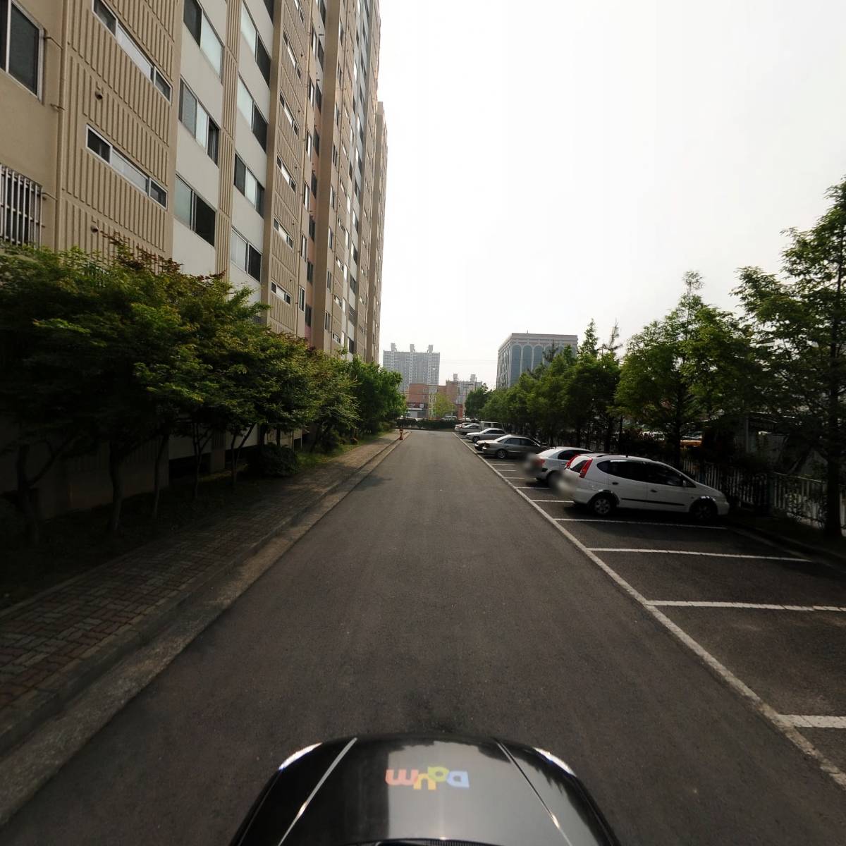 해피모어모먼트_4