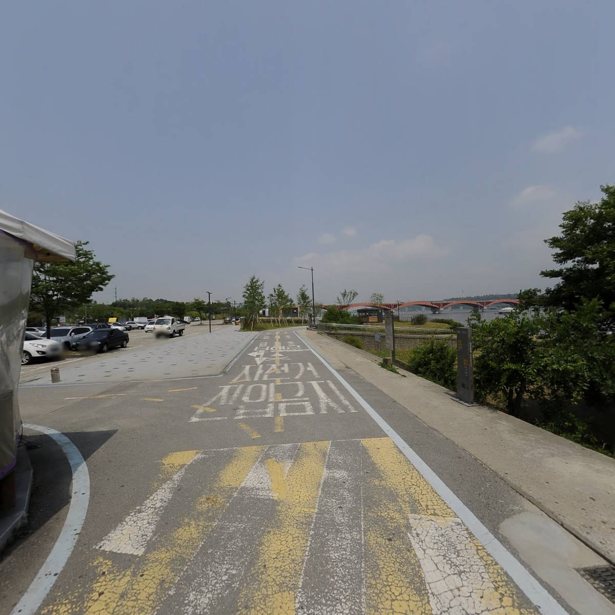 비에이치씨(BHC)한강양화공원점_2