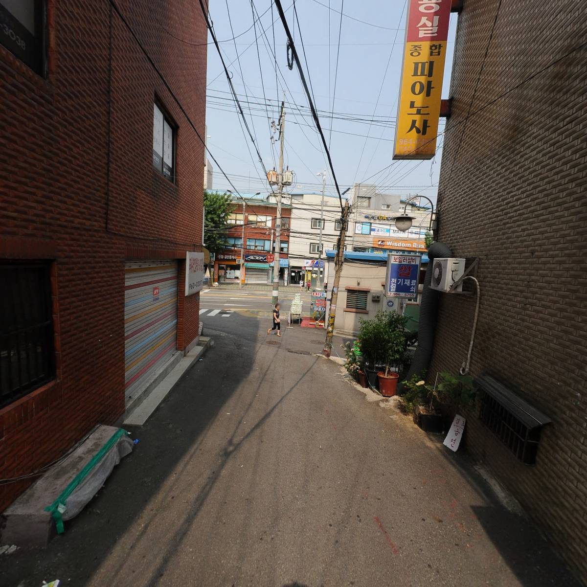 포바이어즈(FOR BY US)_2