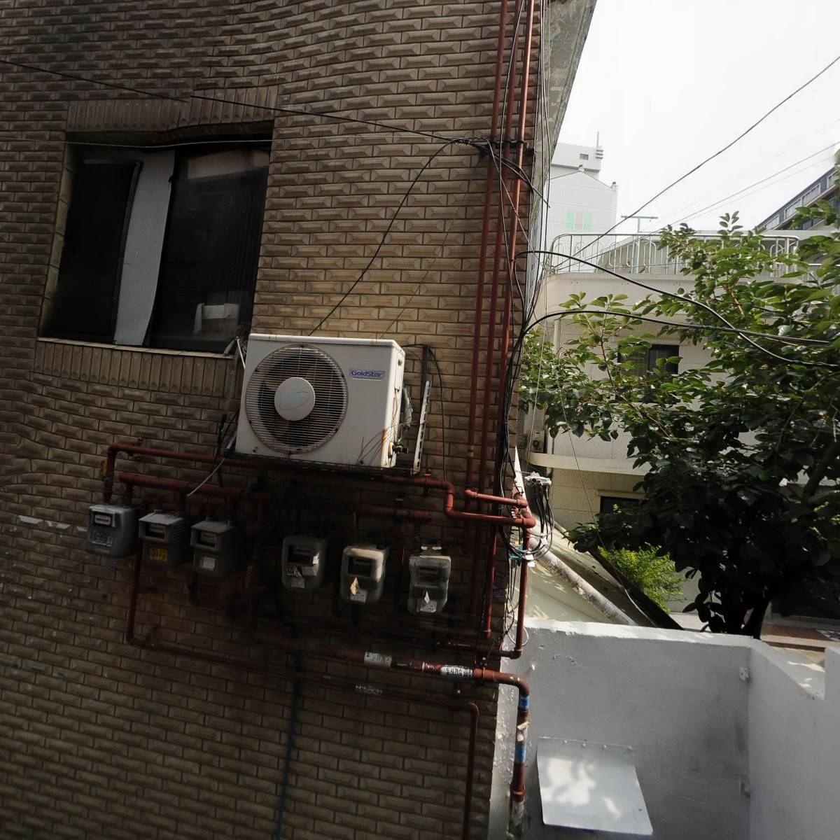 포바이어즈(FOR BY US)_3