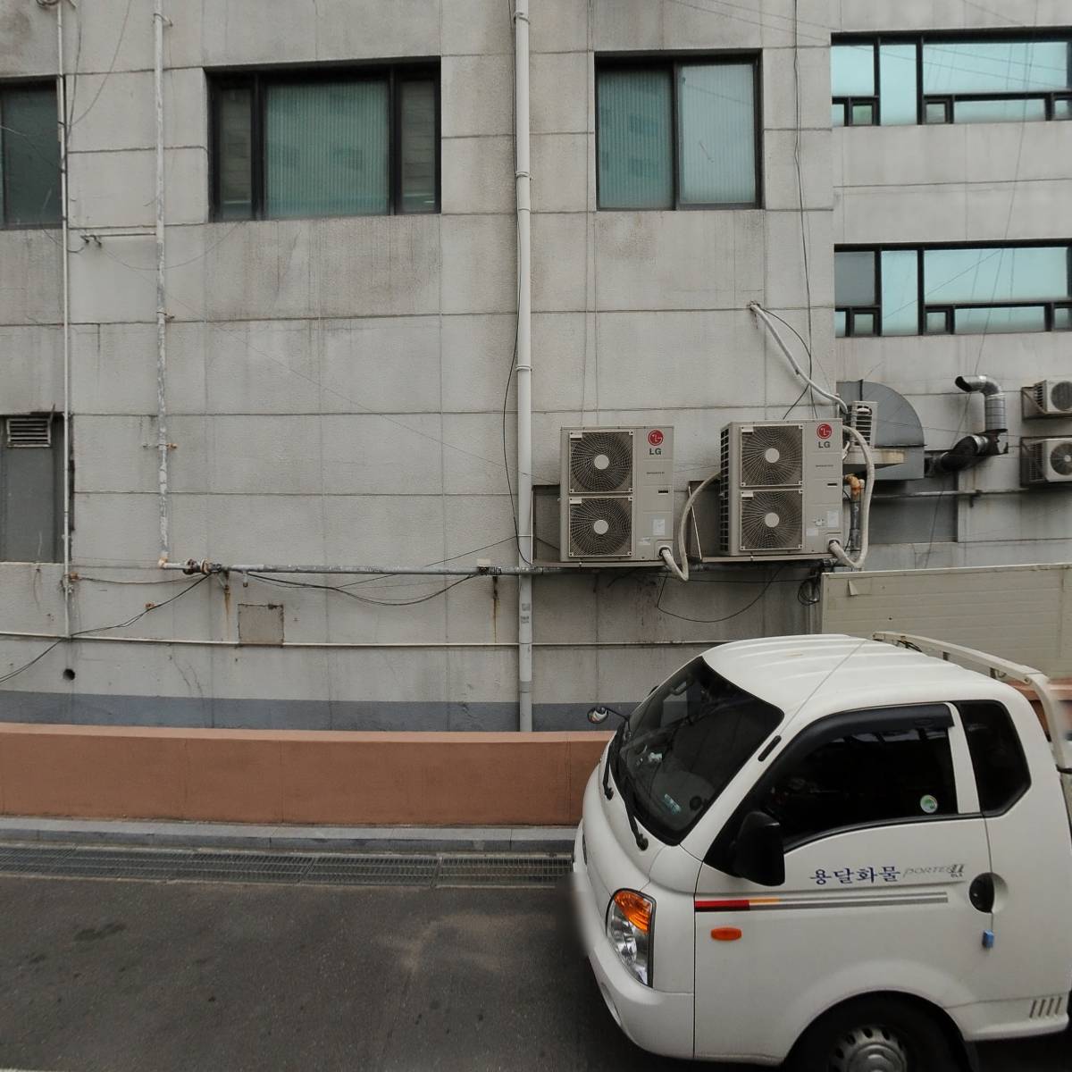 (주)파인글라스