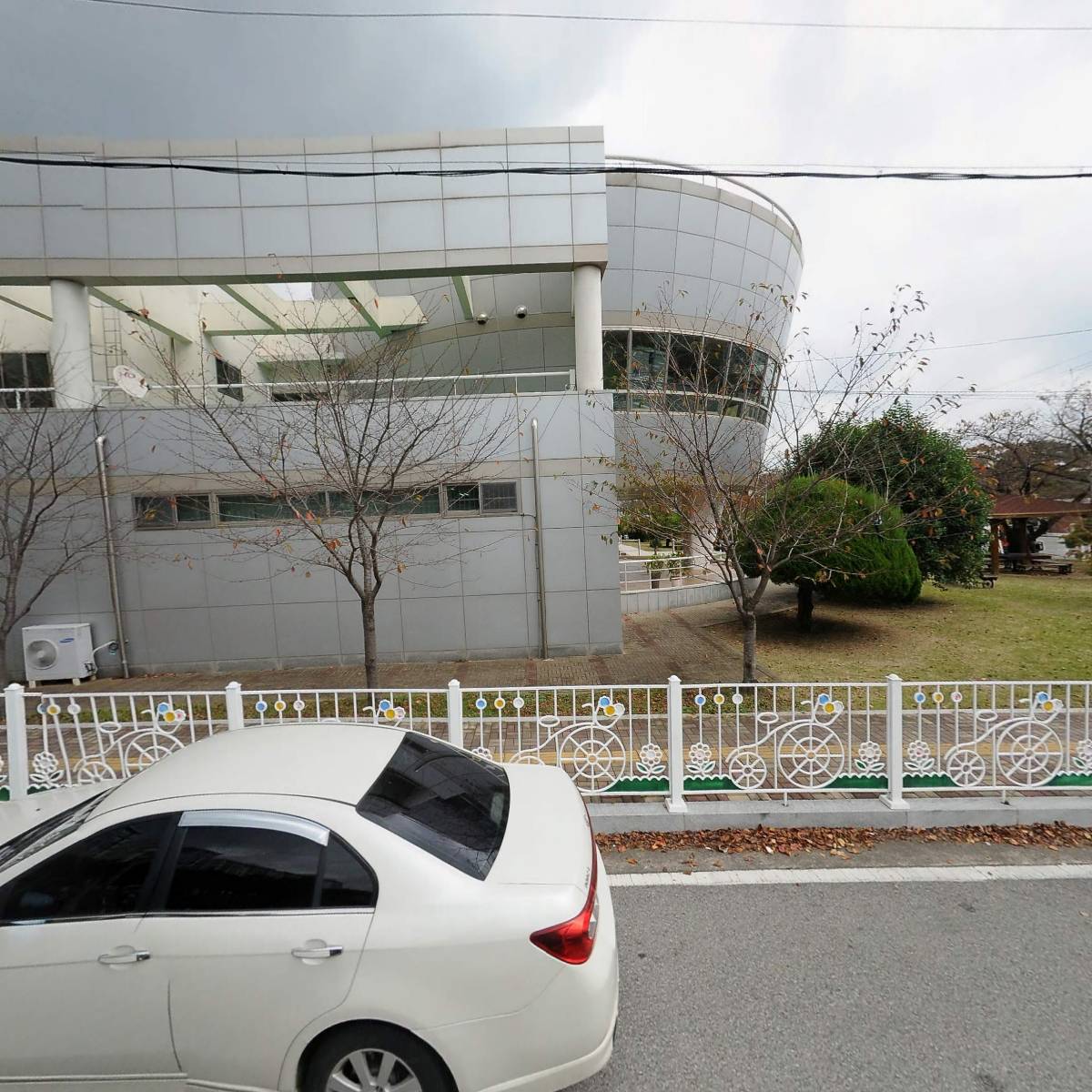 해군의집커피숍
