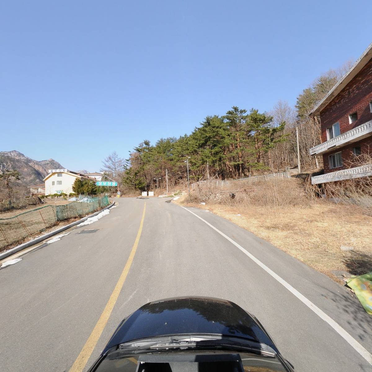 더레드하우스_4