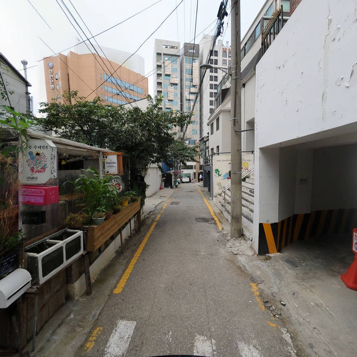 (주)원홍푸드(청기와타운신사역점)_2