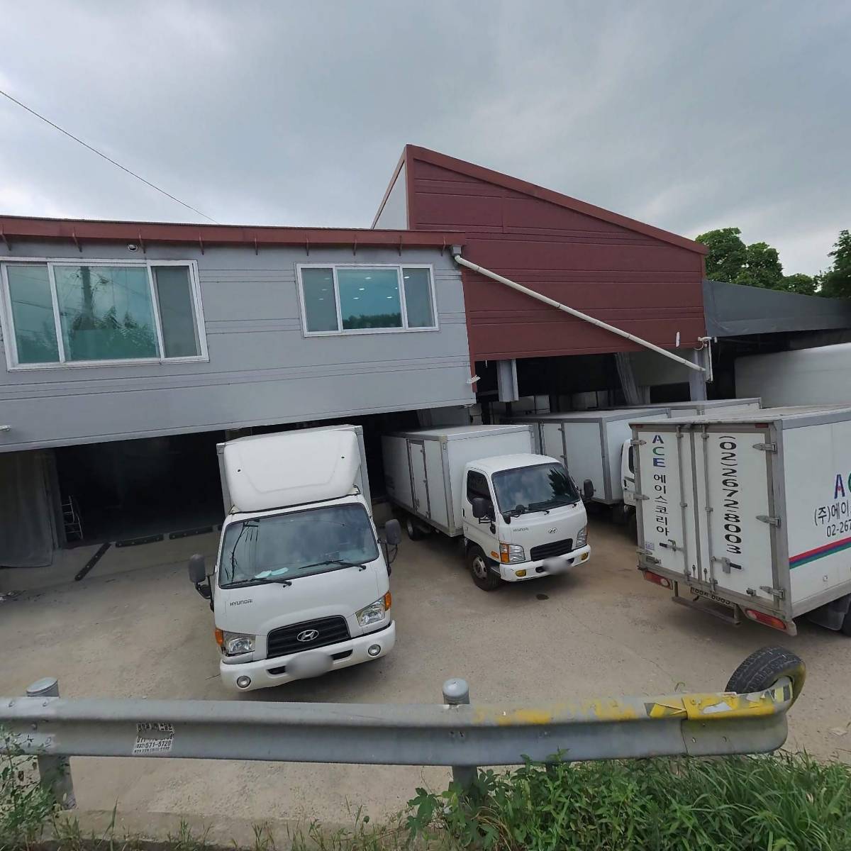 (주)탄탄로지스