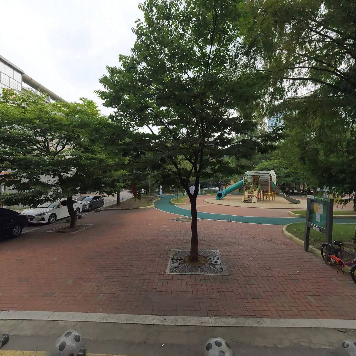 쟈니비