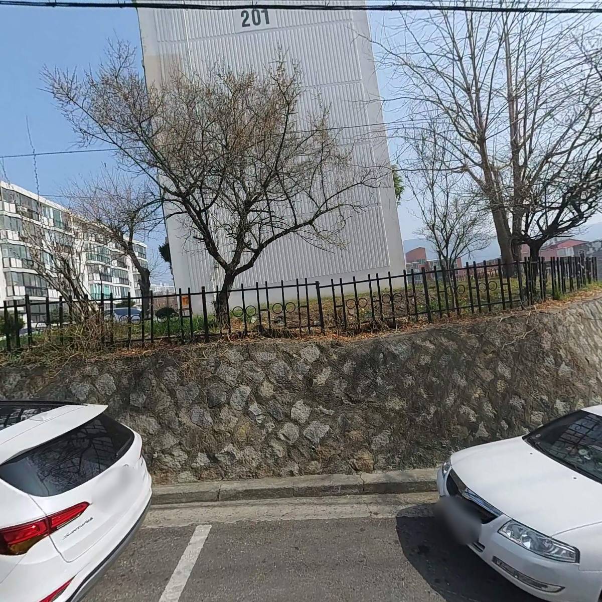 정인상사