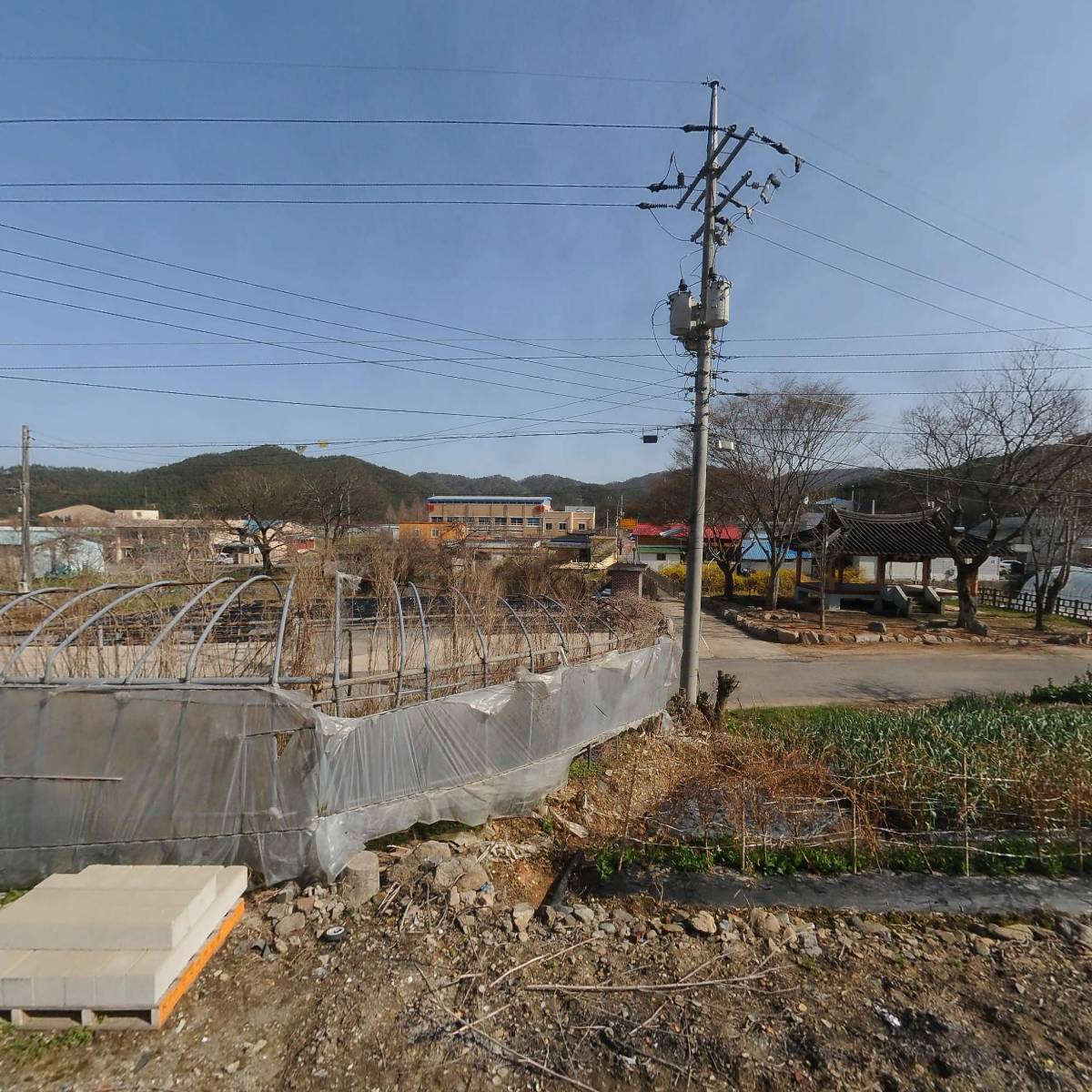 용암건설(유)