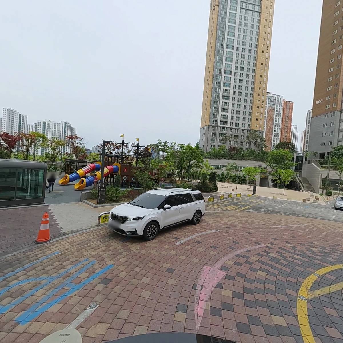 투다리 카림2차점_2