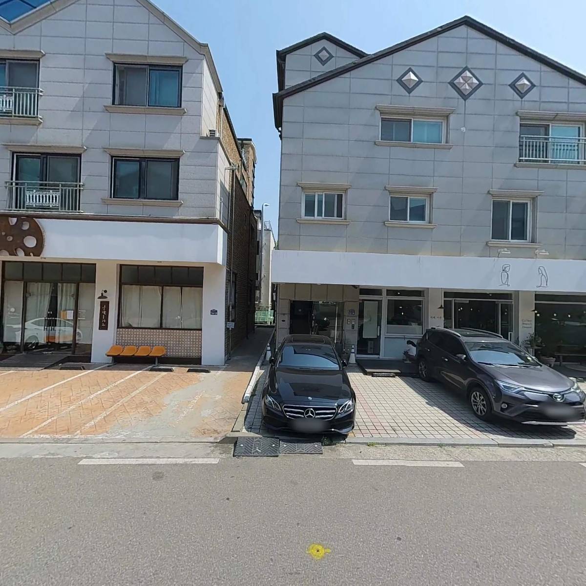 세모네모 로스터리카페_3
