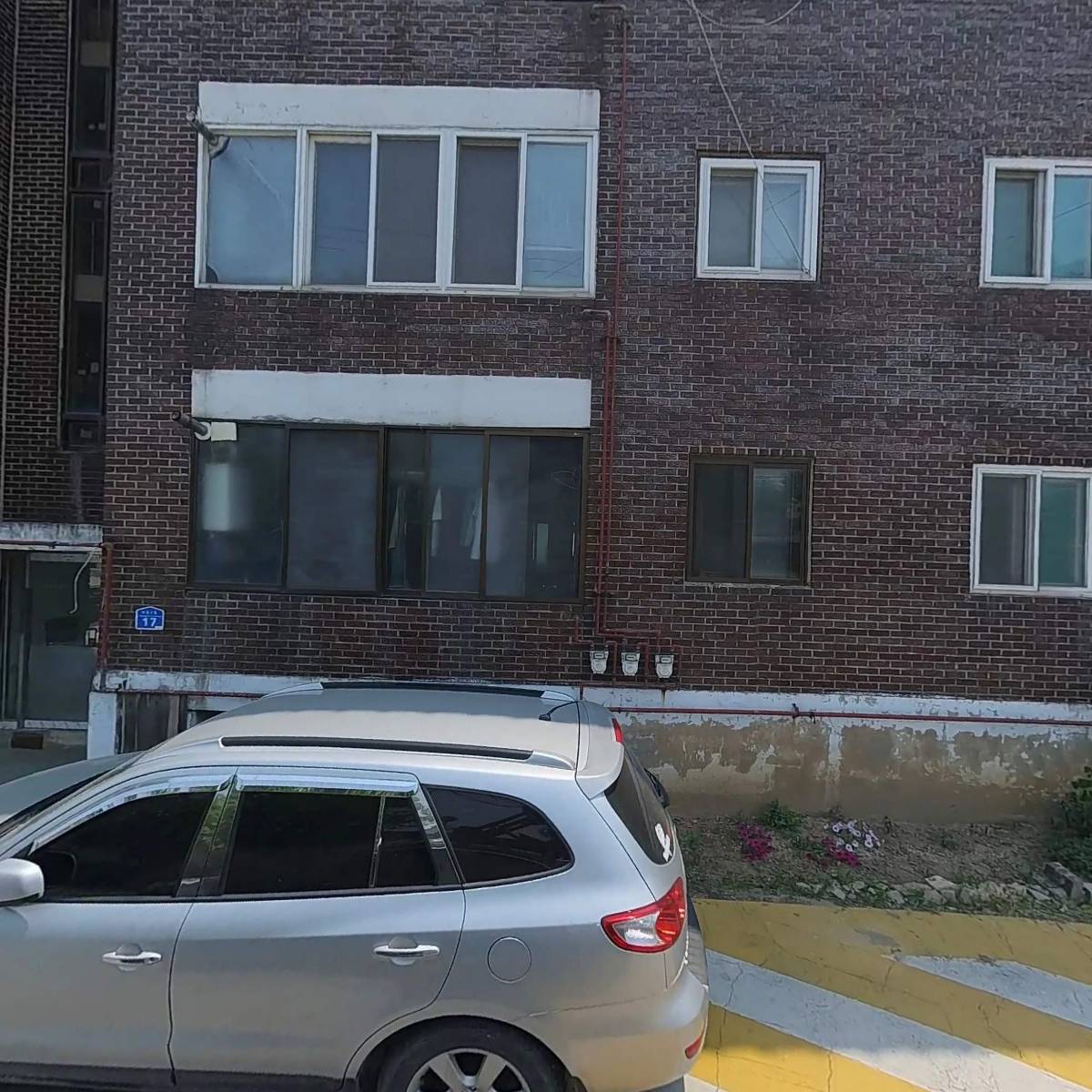 홍바오스트