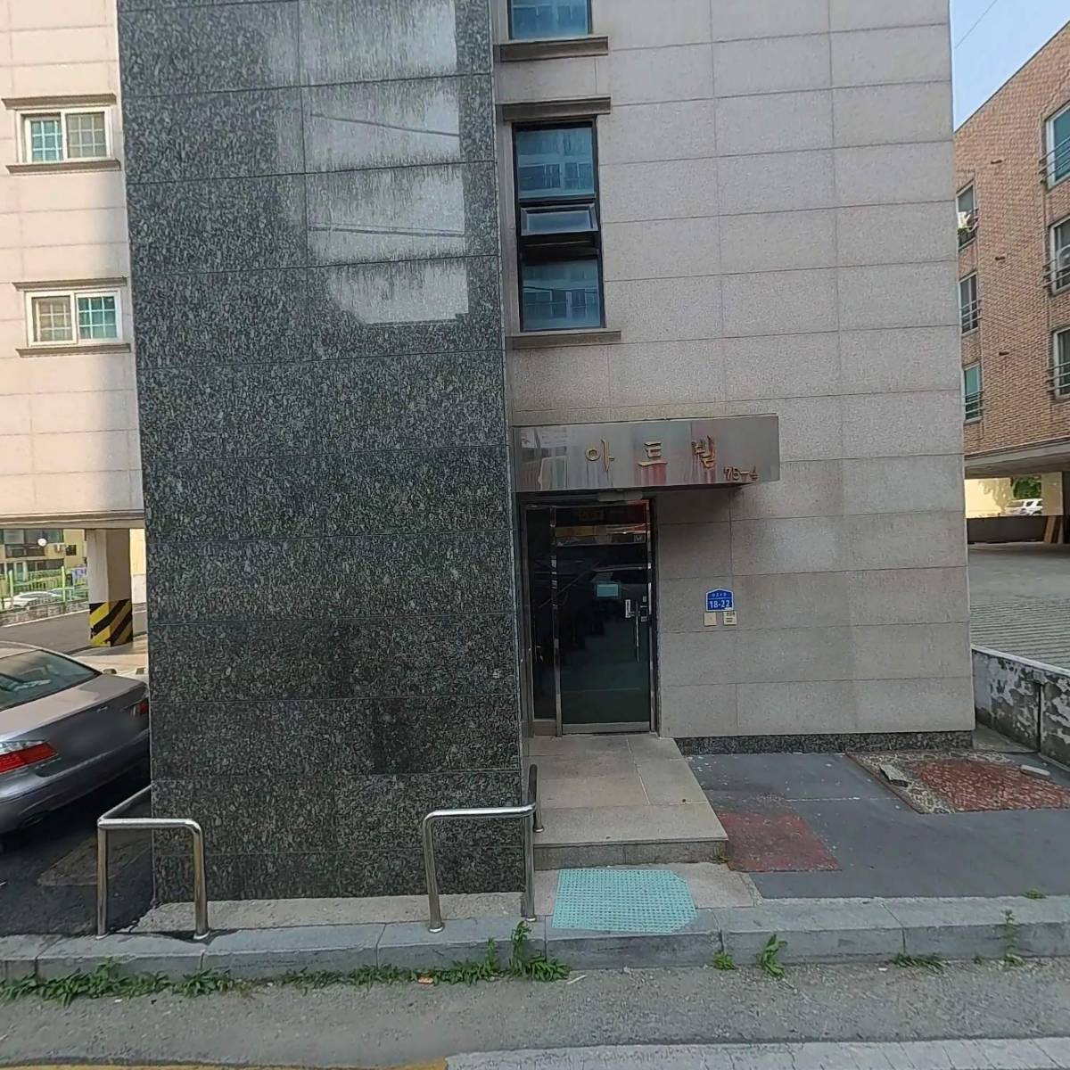 제이앤에스테크