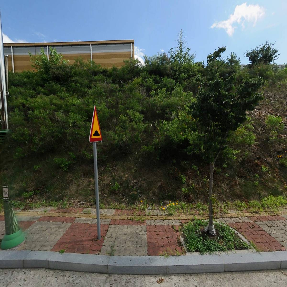 (주)뉴트롬
