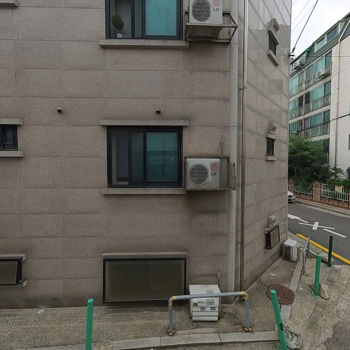 정성 숯불 두마리치킨_3