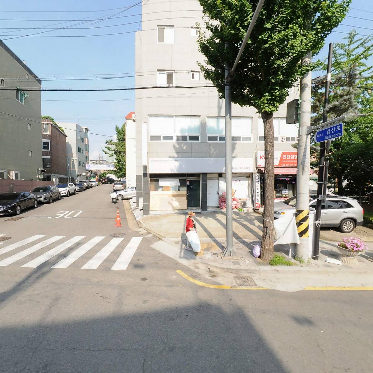 엠모터스