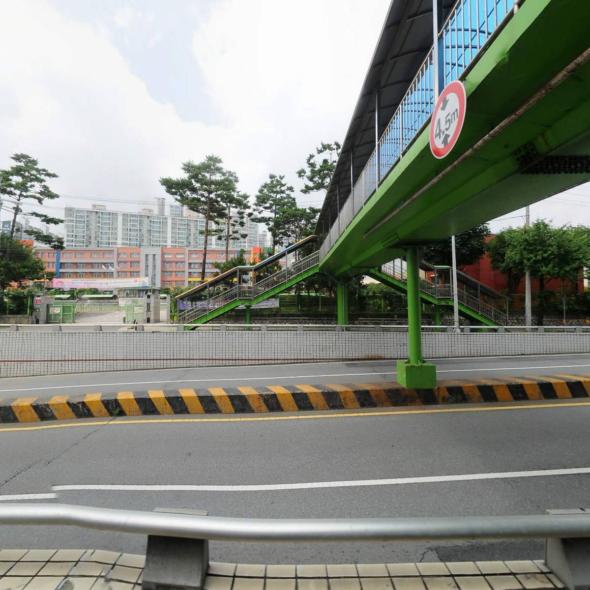 굽네치킨 군포당동점_3