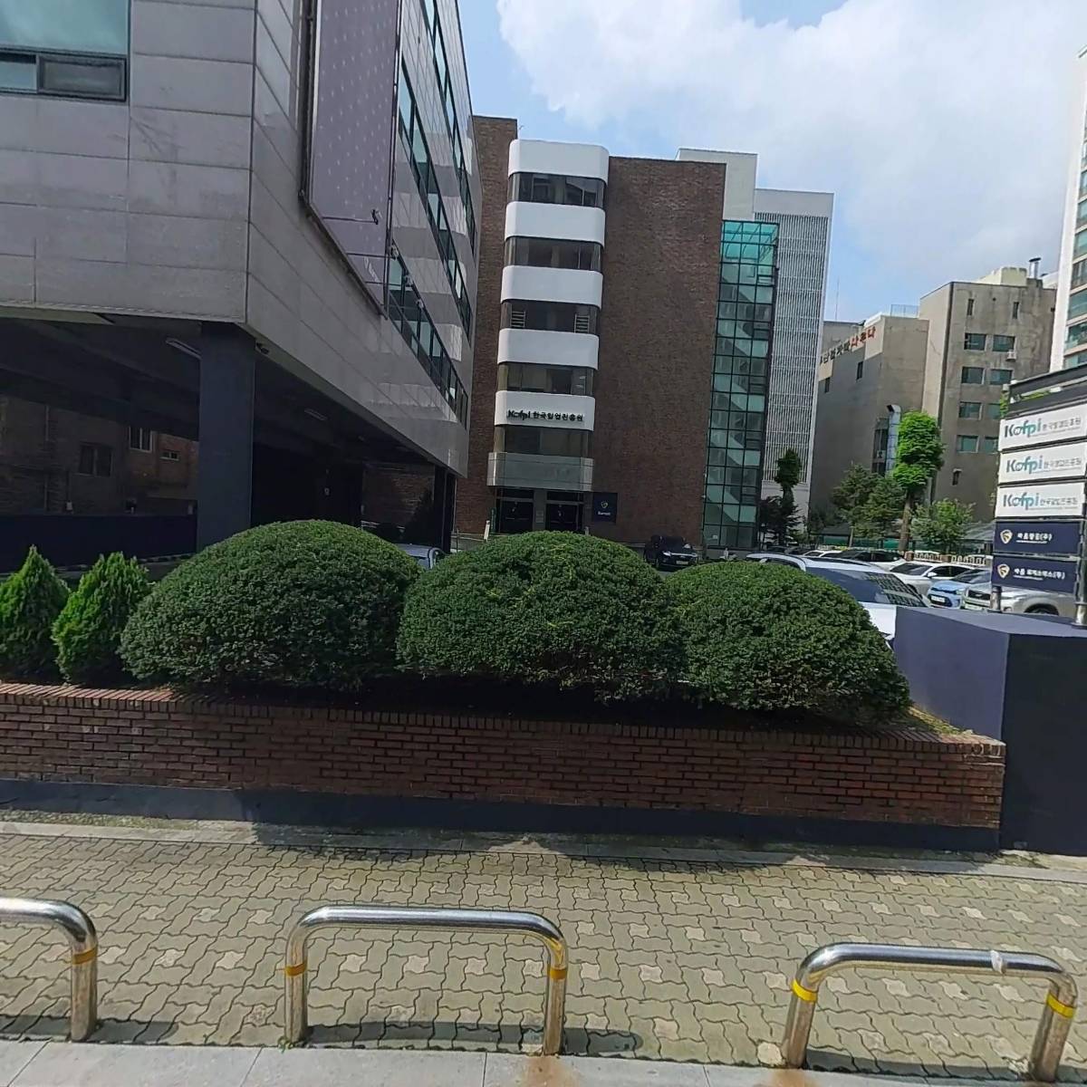 바롬로지스틱스 (주)