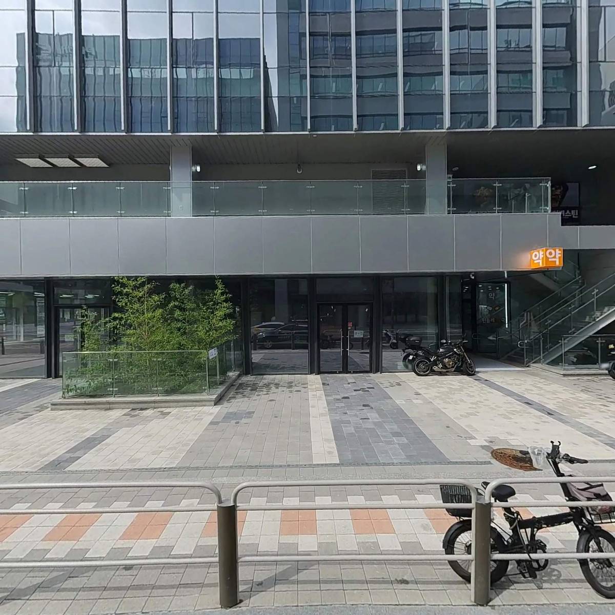 （주）엠에프지코리아 매드포갈릭발산점