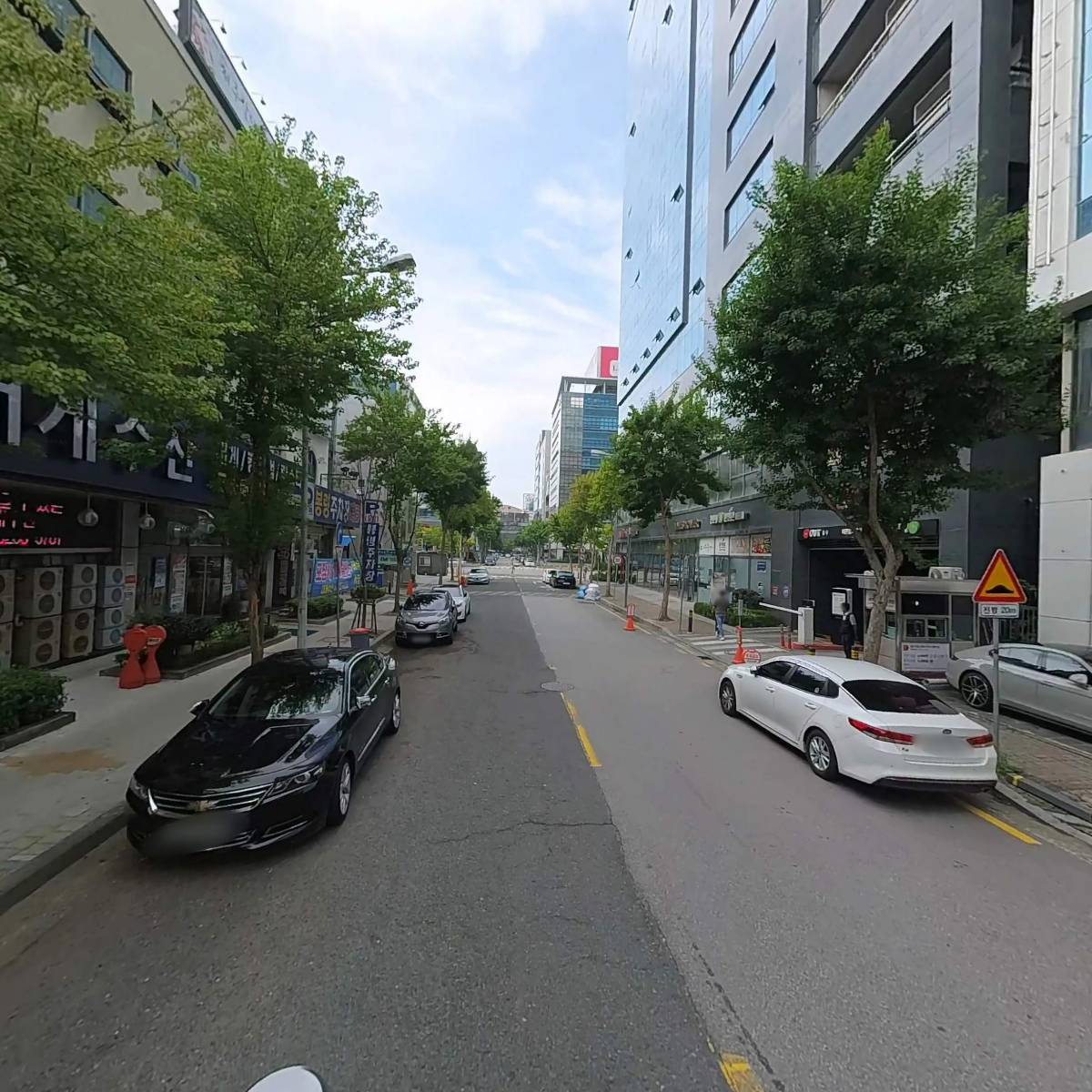 (주)업타운홀릭_2