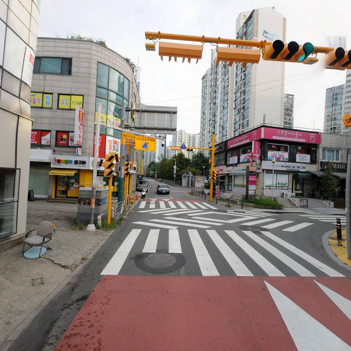 어보브 올(Above all)_2