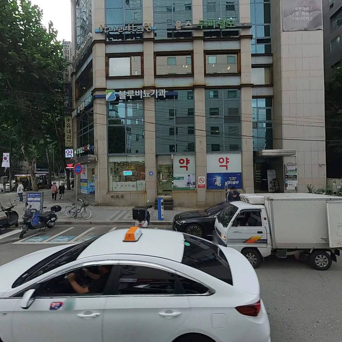 루이스_3