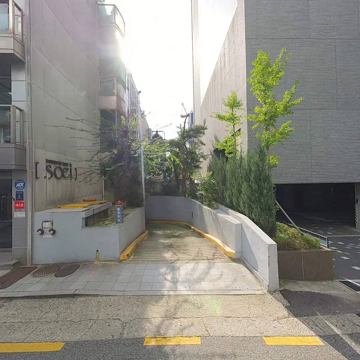 투바이투_3