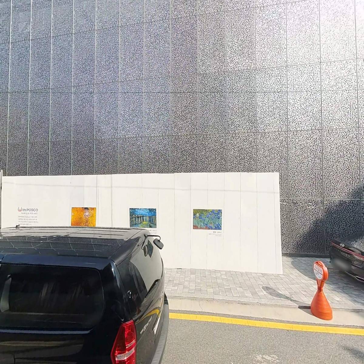 우비브 퍼니쳐_3