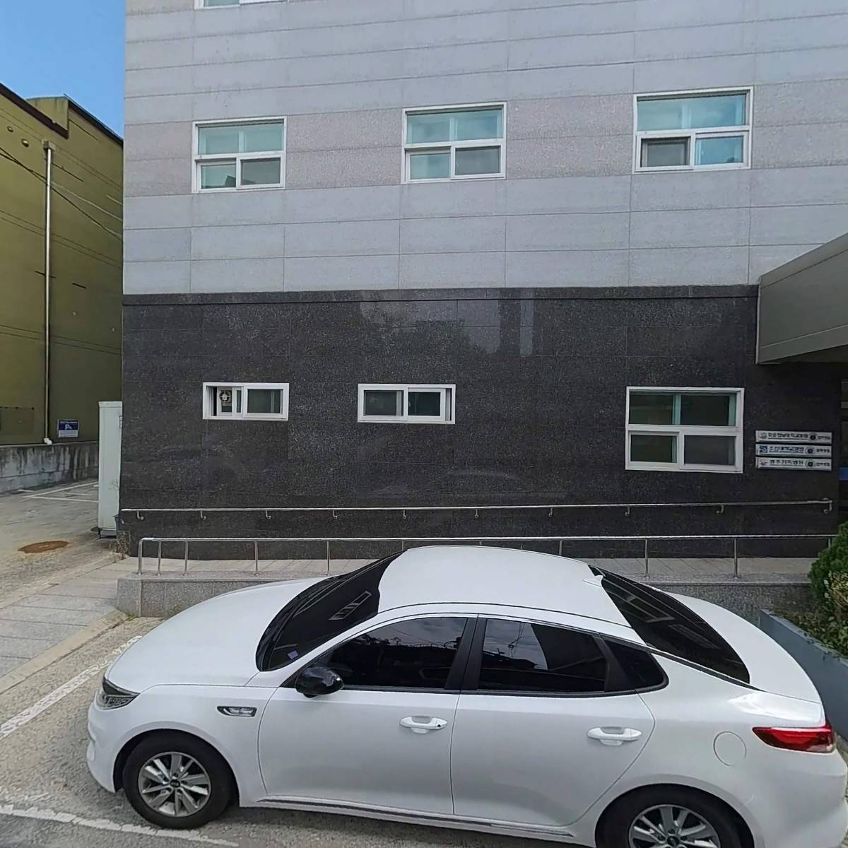 (주)와이더블유로지스틱스_3