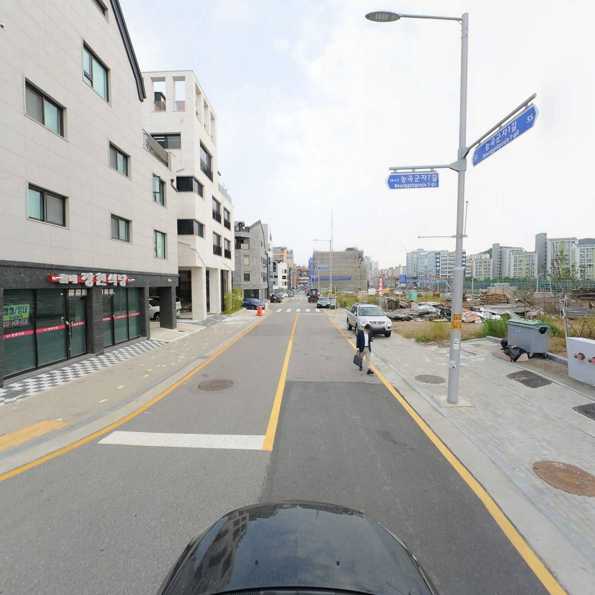 에이앤제이 티_4