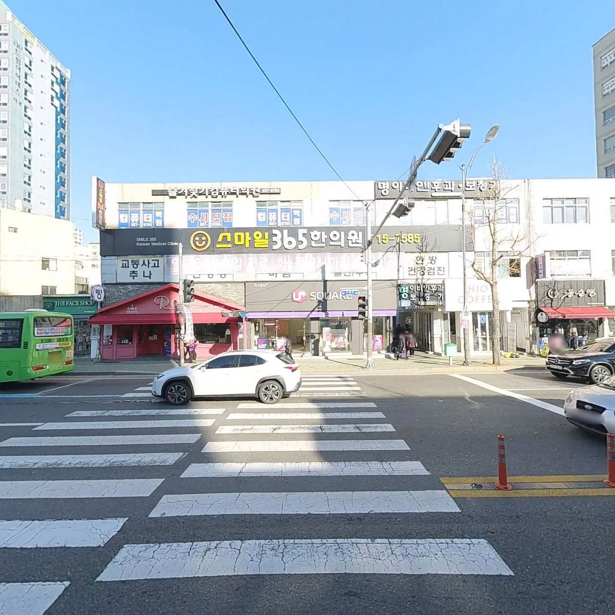 비비엔느(VIVIENNE)_3