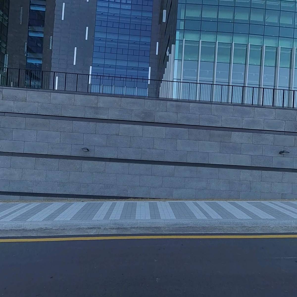 주식회사 이룸이앤지
