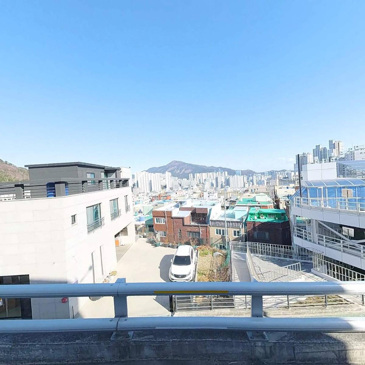 더퍼스트_3