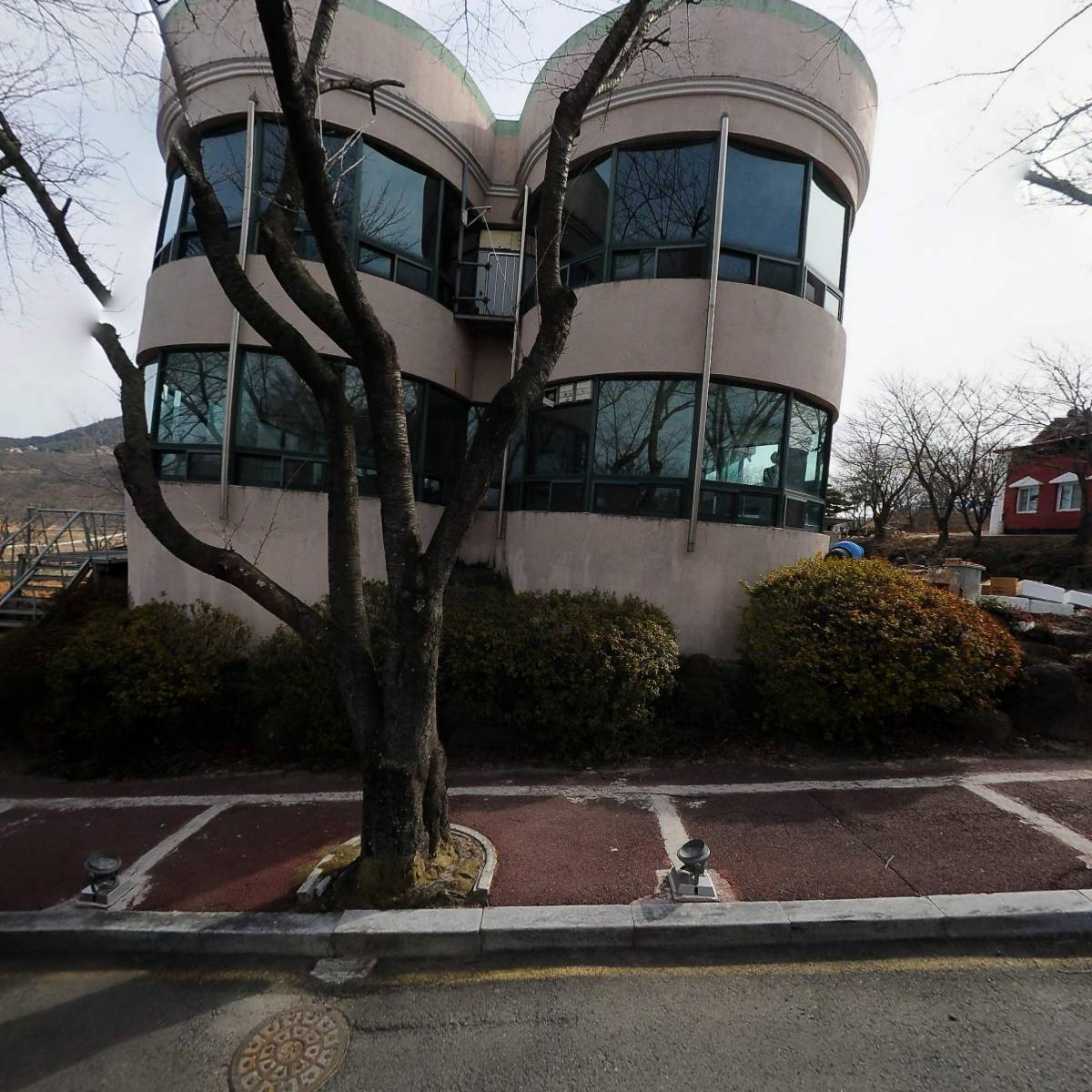 황매산골 단란주점