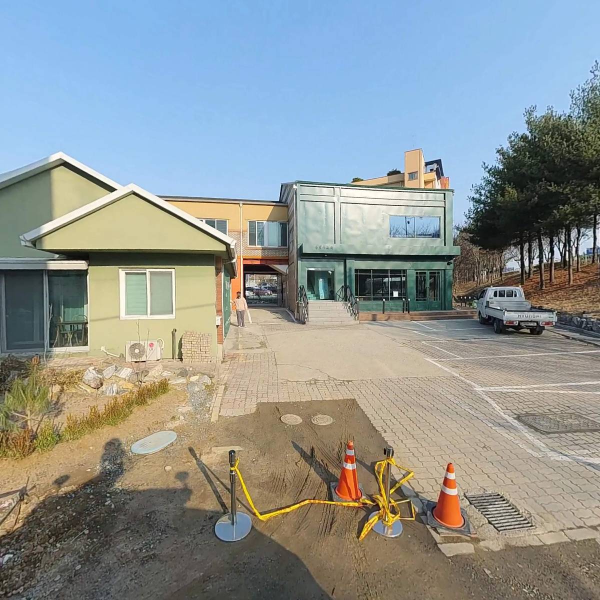 폴로스터즈