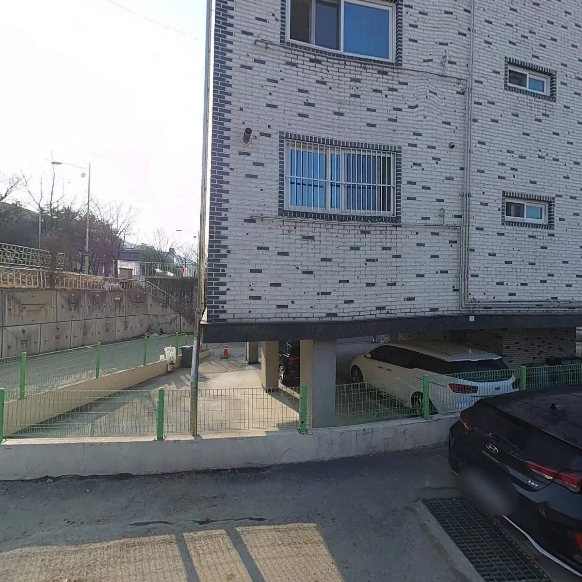폴로스터즈_3
