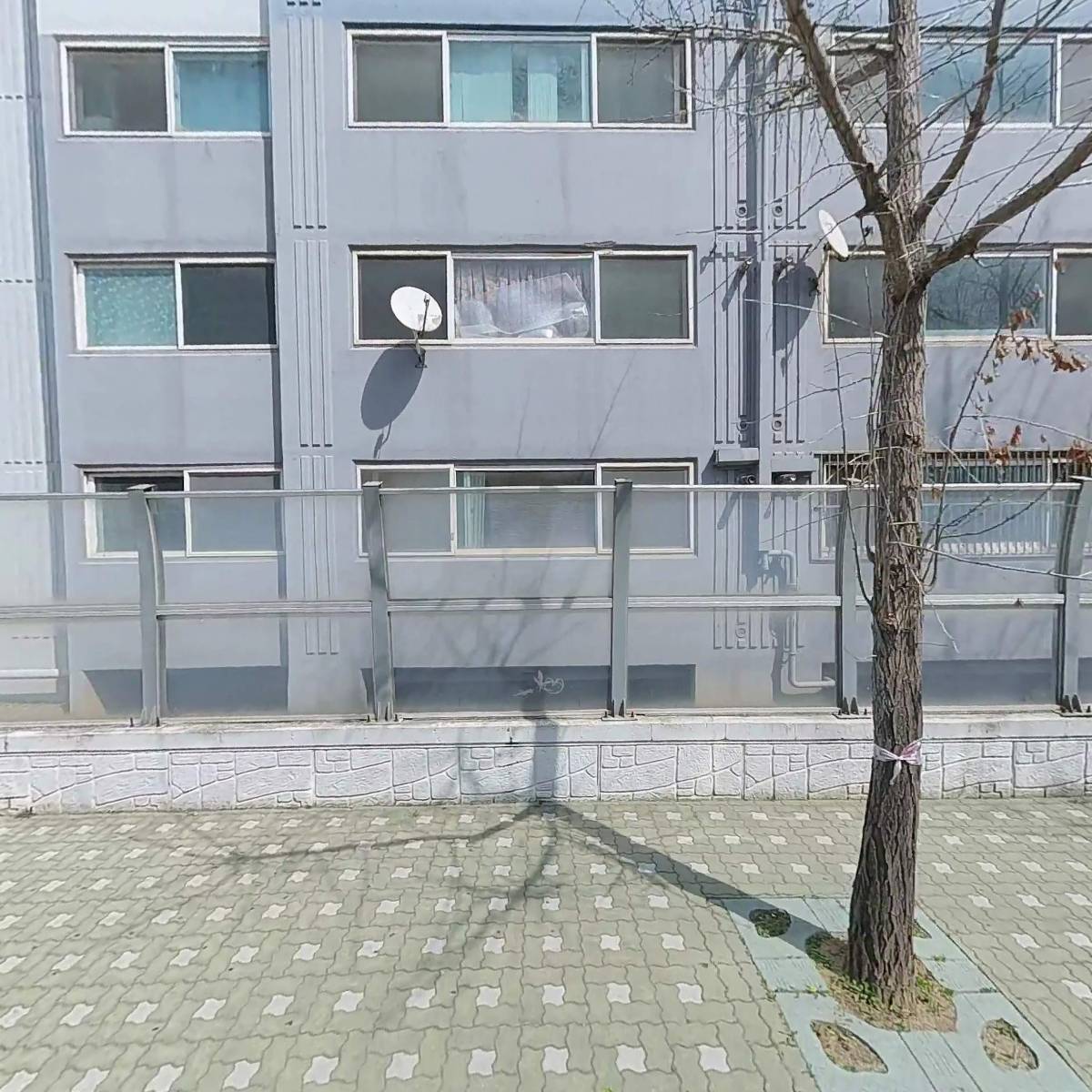 이어로(irroro)