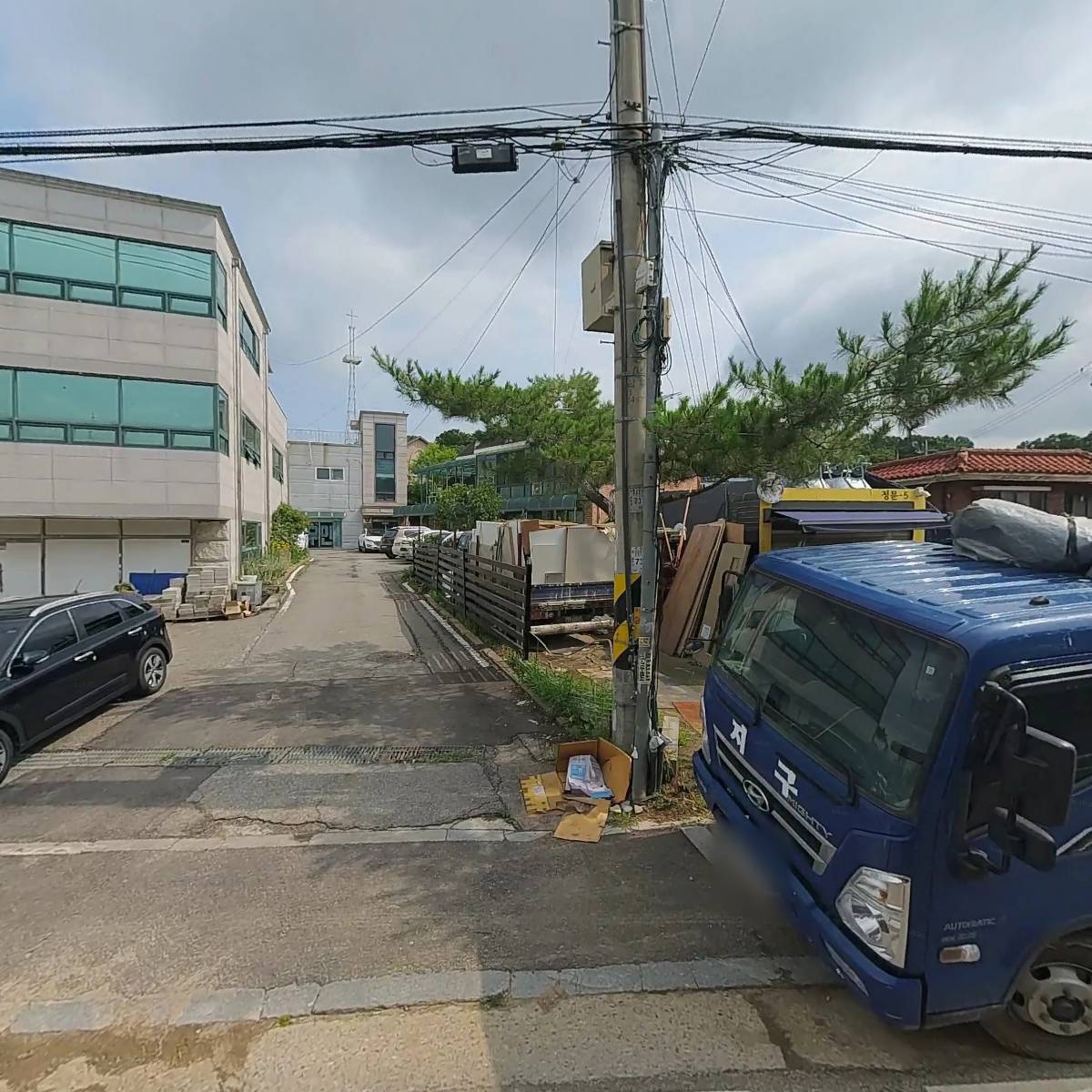 (주)레볼루션스페이스