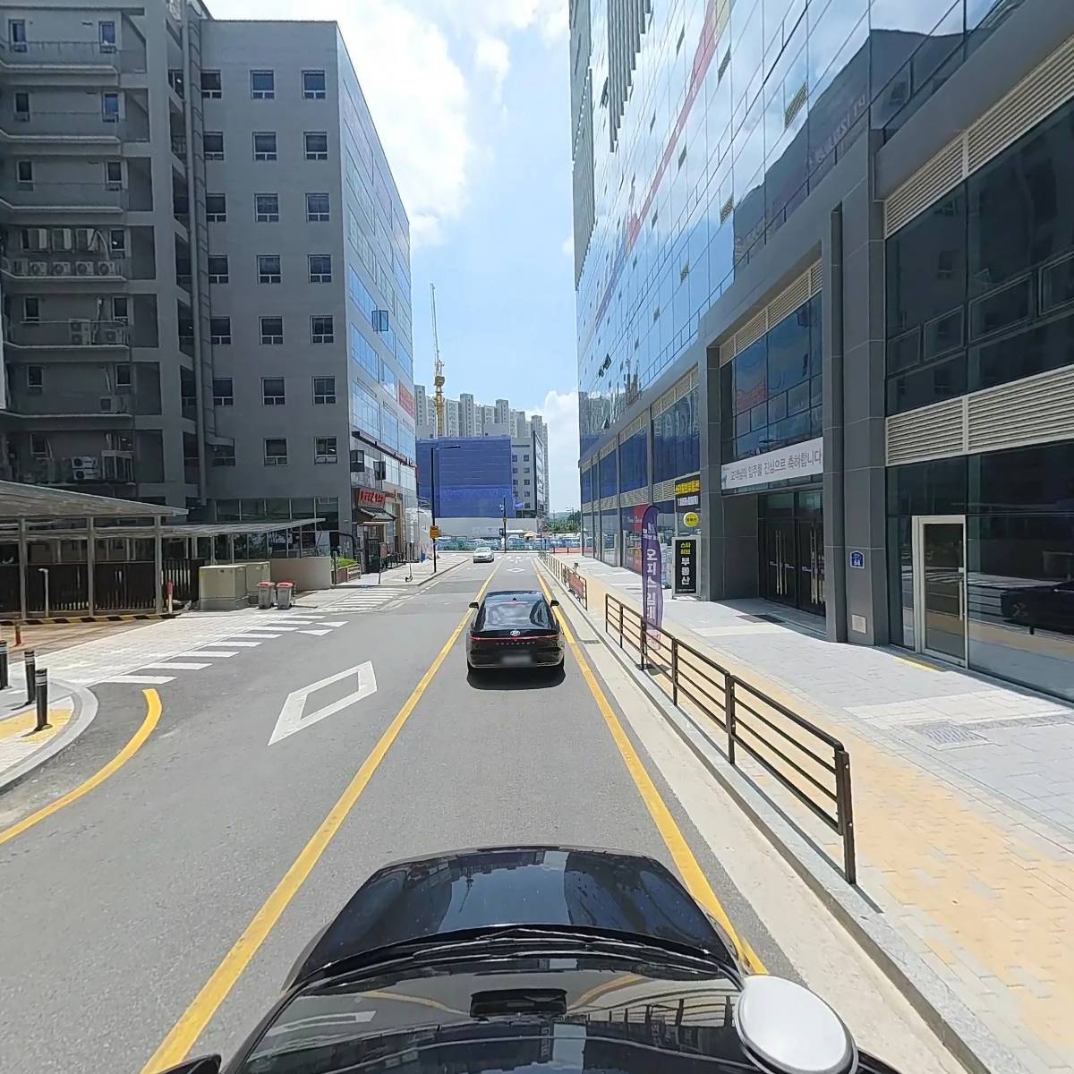 쁘띠몽드DMC향동점_4