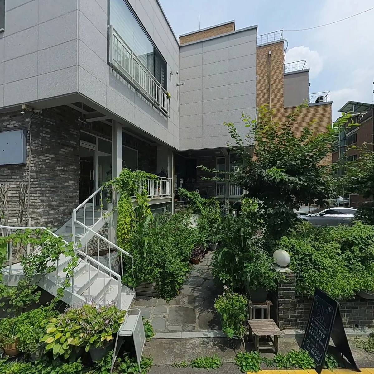 비노빌(부동산)비니모르(음식점)_3