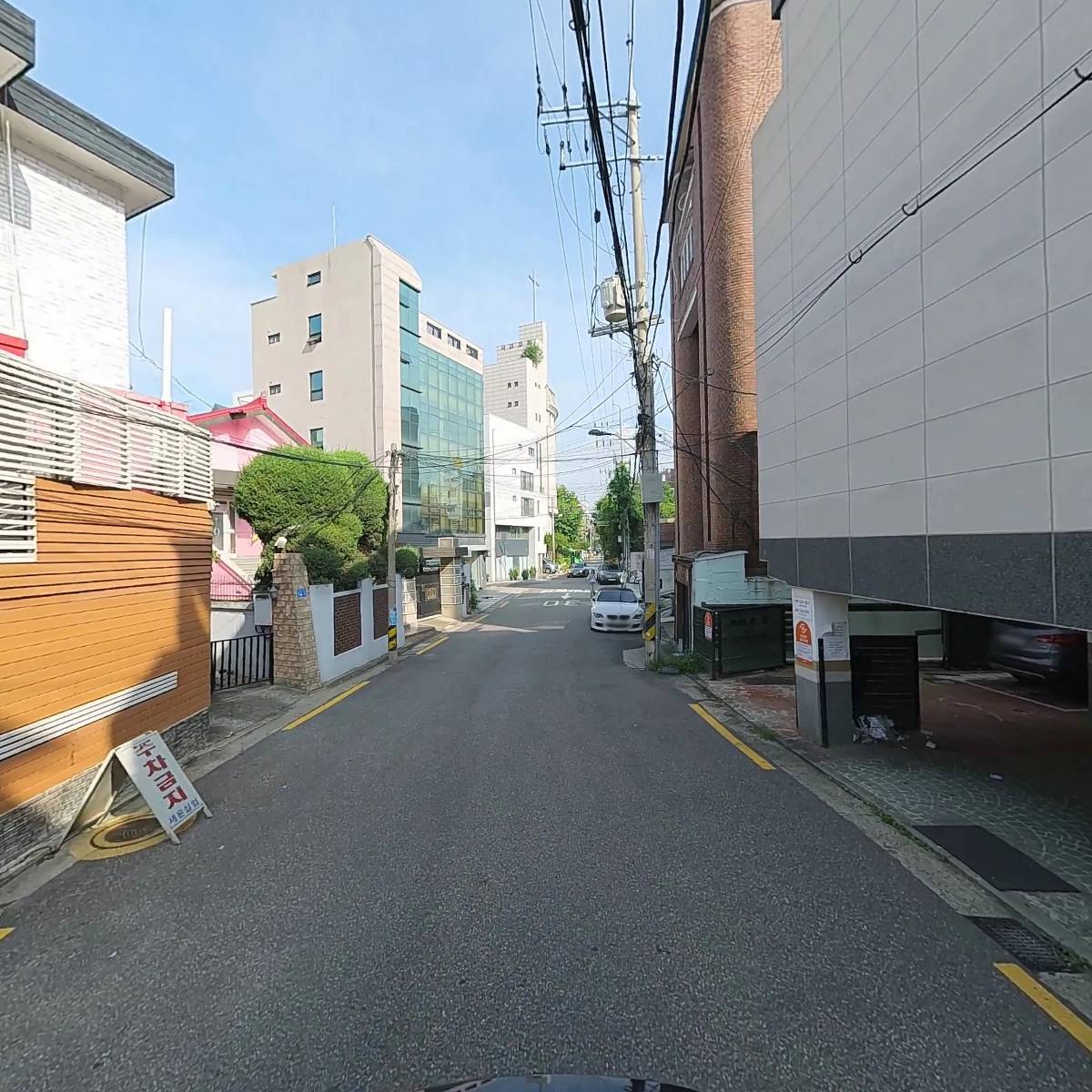 롬바드하우스_2