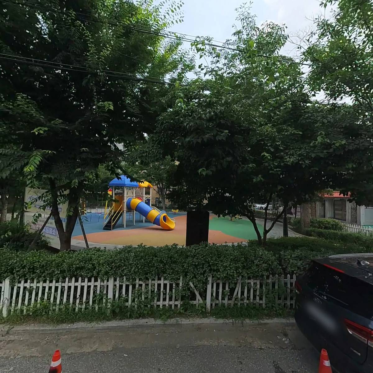 피어블룸(FI.A.blum)