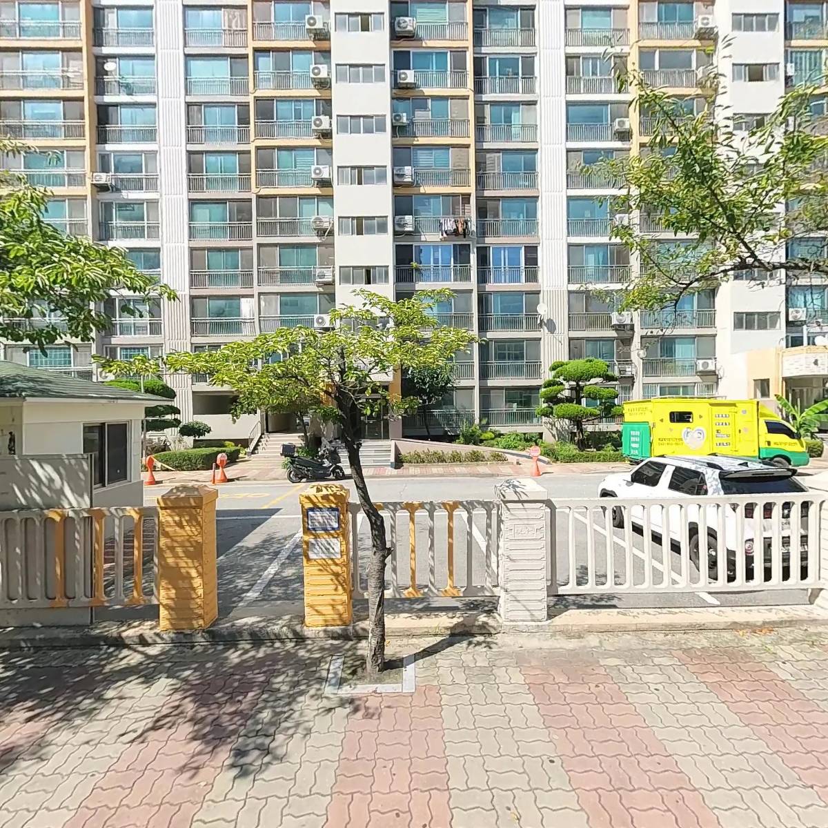 웅쓰몰