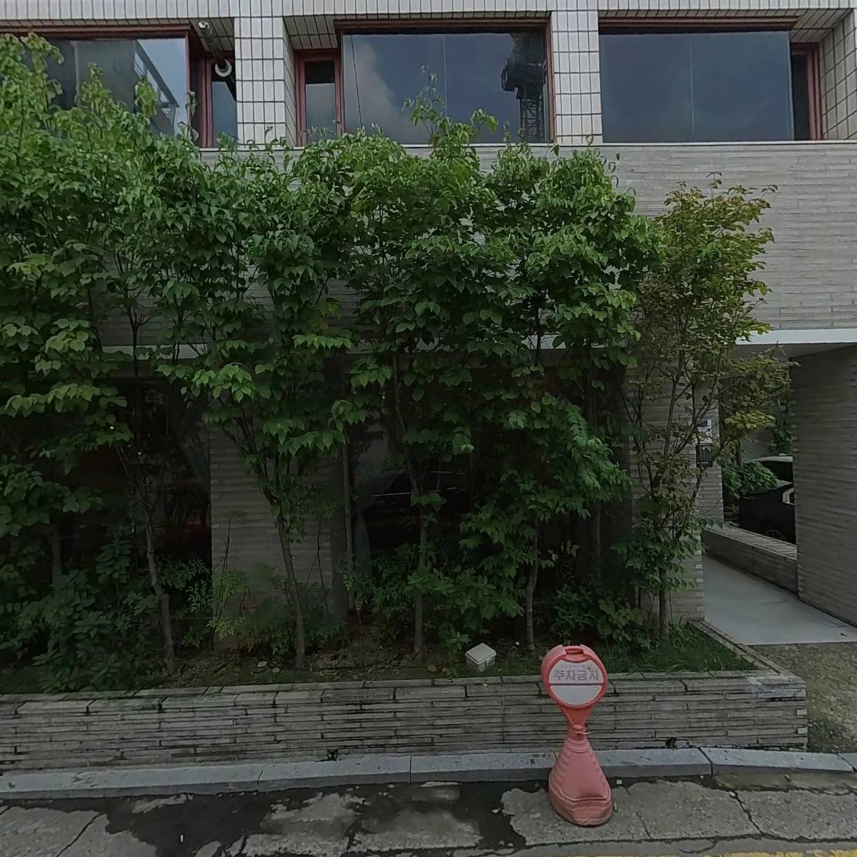 루안