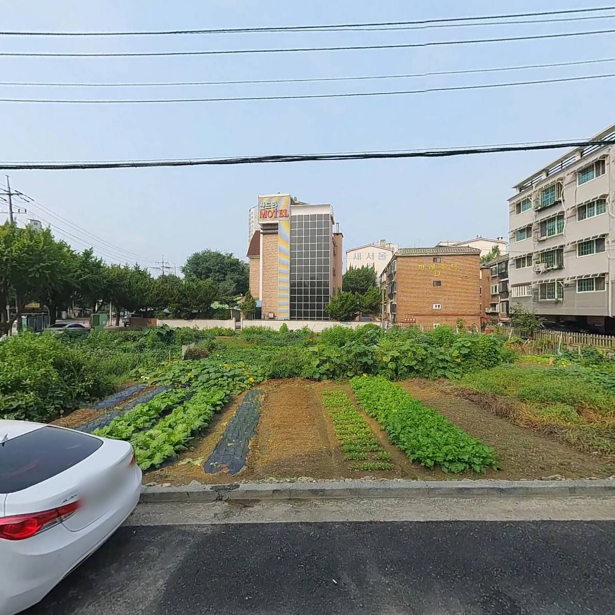 삐에로모텔_3