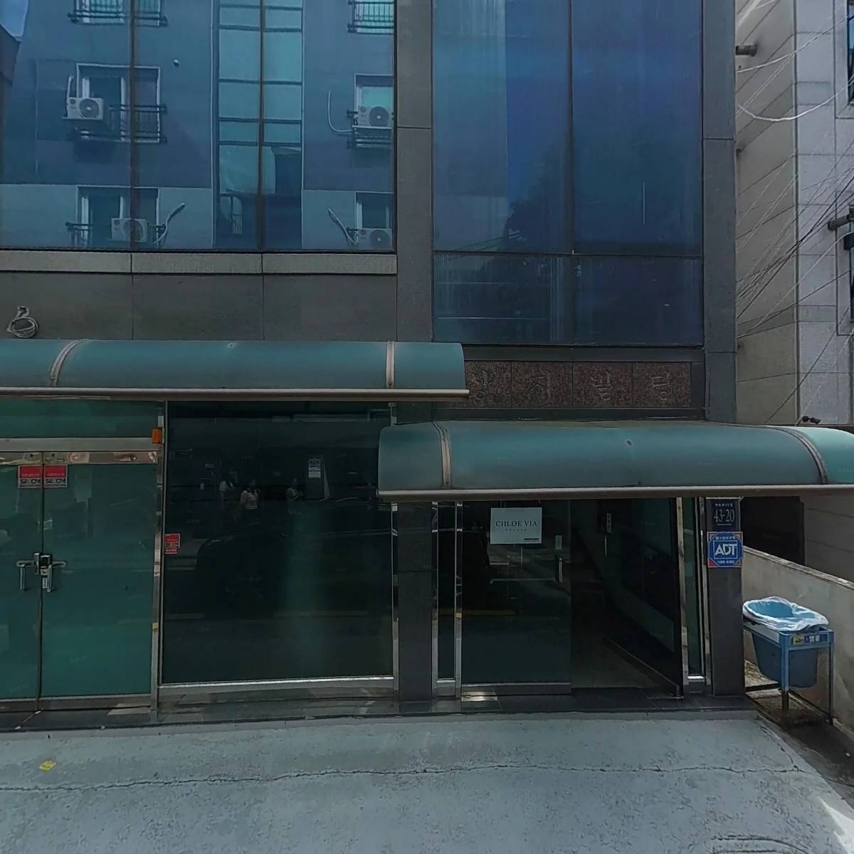 스튜디오담다(주)(Studio Damda)