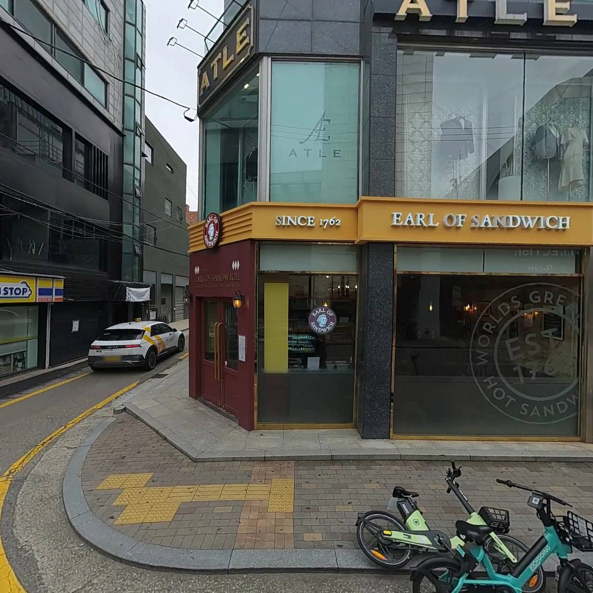 아틀레압구정점