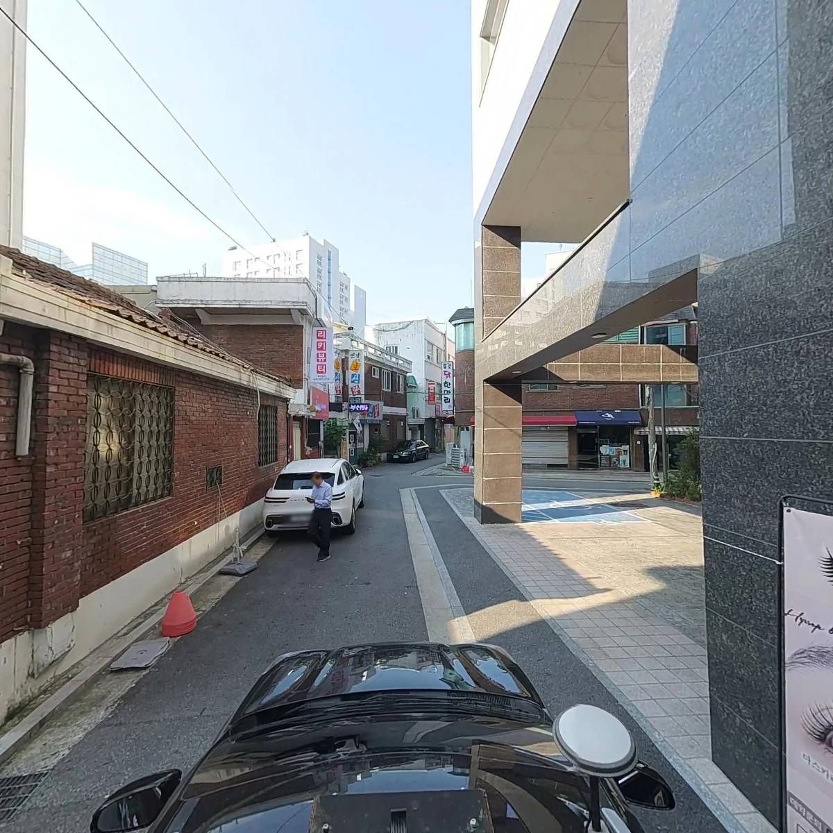 유에이엘_4